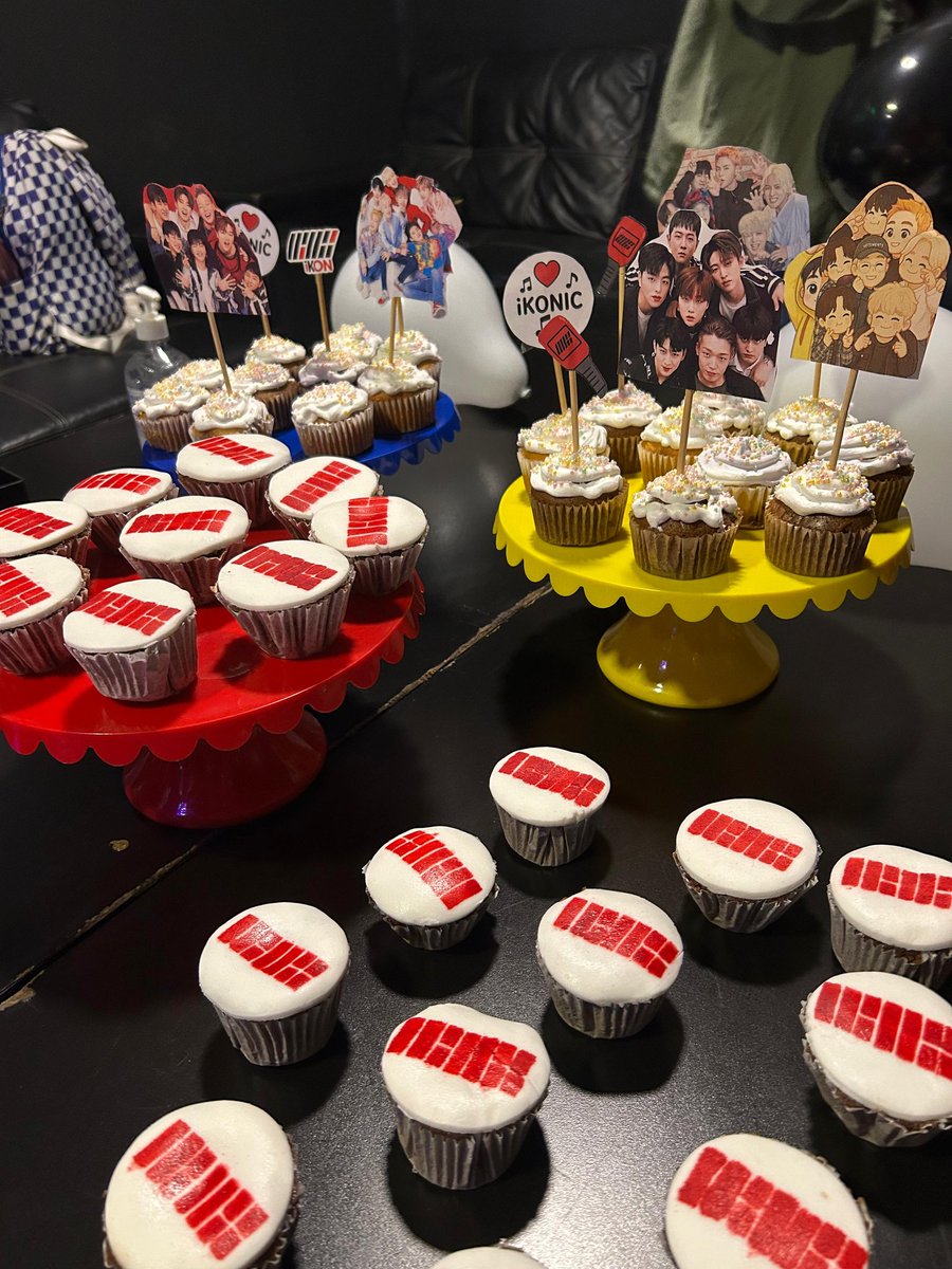 ikonic_monbebe1's tweet photo. E hoje foi dia de comemorar 10 anos do iKON com ikonics incríveis ❤️ Obrigada @iKON_Corner por proporcionar um evento tão especial! Estava tudo tão lindo 🥰 Cada detalhe foi único ❤️

#iKON_10th_Anniversary https://t.co/vztbFfksDI