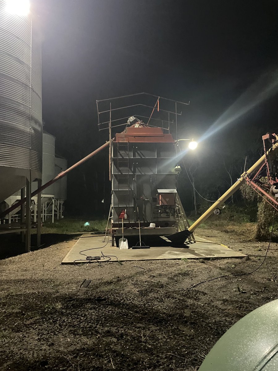 Paul Robertson tweet media