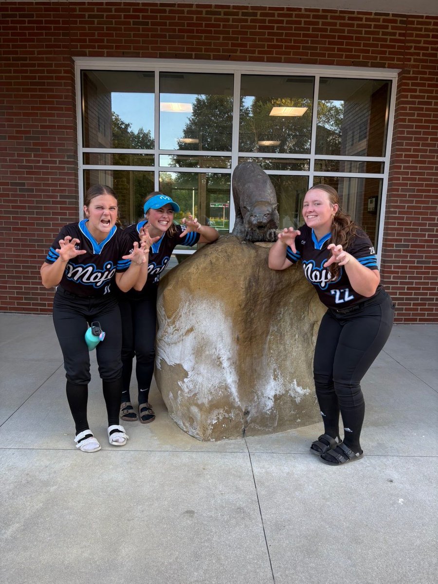 Had an amazing time at the Ohio University team camp!! I loved seeing the campus, drills, and spending time with my teamates!! <a href="/Hall_J_4/">Jenna Hall</a> <a href="/ohiomojobako/">Ohio Mojo Bako Blue Blood 2027/2028</a>