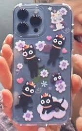 [ HELP RT ]

BAGI YANG MENEMUKAN HP S25U DENGAN CASING DI BAWAH INI DI AREA DPMPTSP MAL PELAYANAN PUBLIK KUNINGAN, TOLONG DM SAYA, NANTI SAYA GANTI UANG YANG LEBIH. TERIMA KASIH.