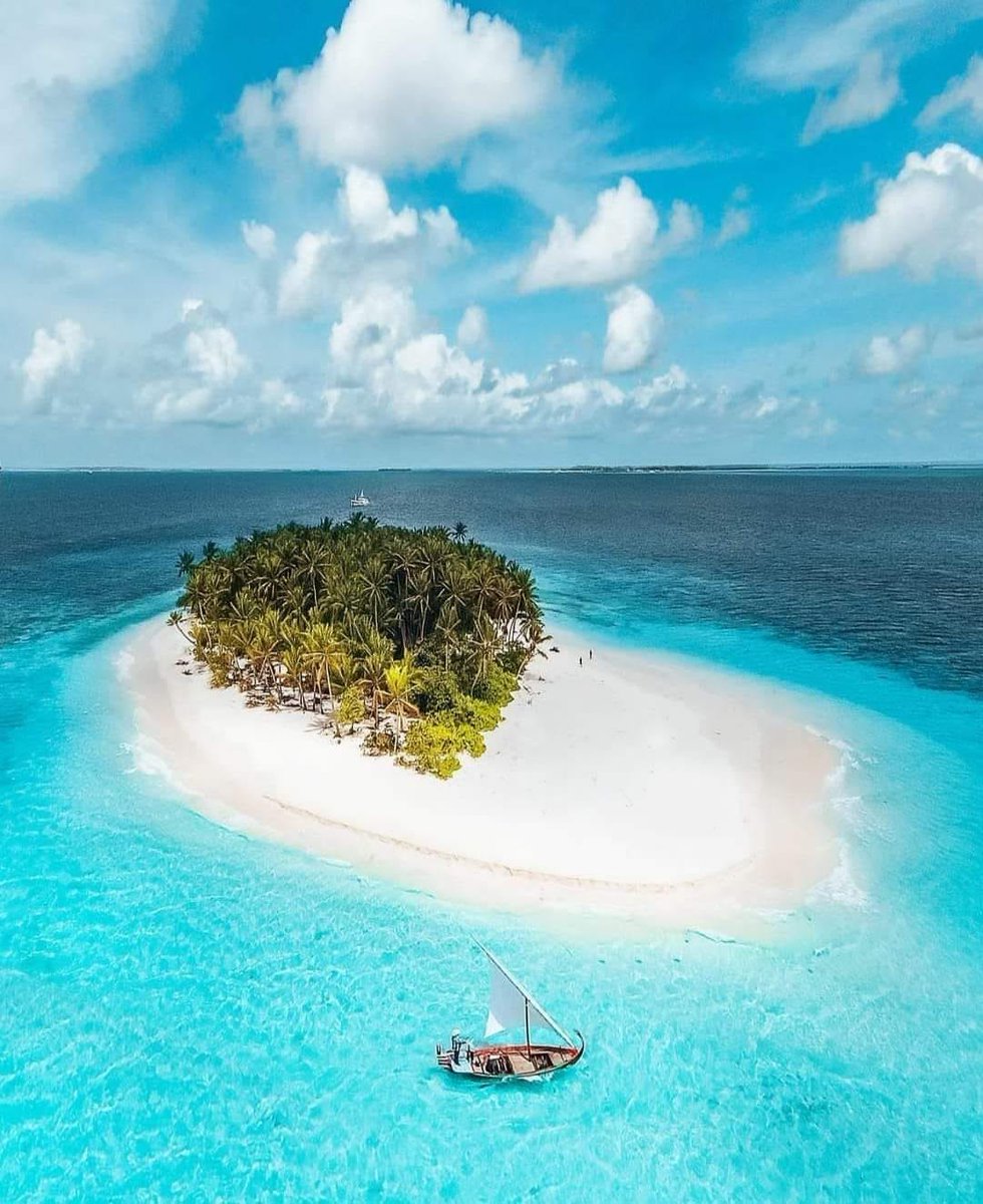 Real paradise view in Maldives –