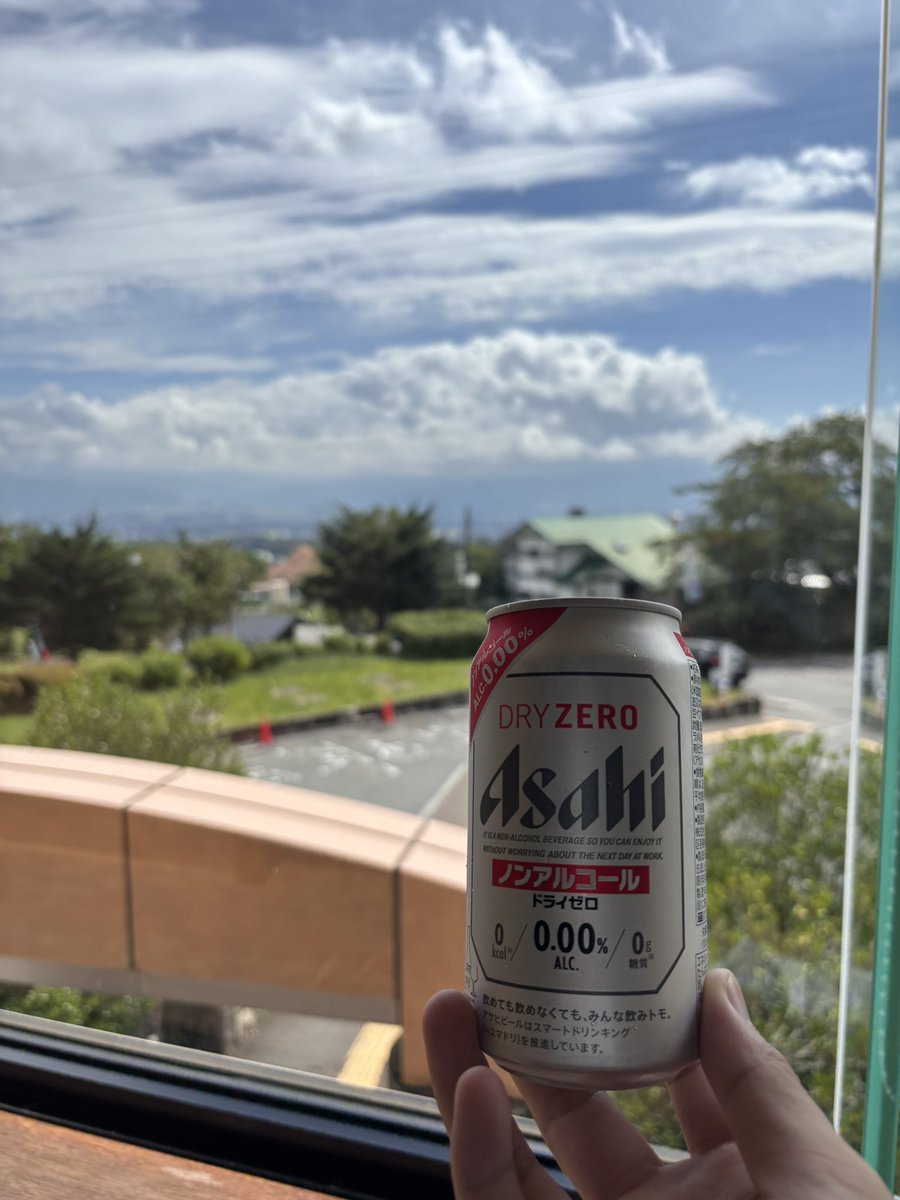 日が昇る前に家出て、朝から温泉入って最高
運転してるのでノンアルビールで優勝