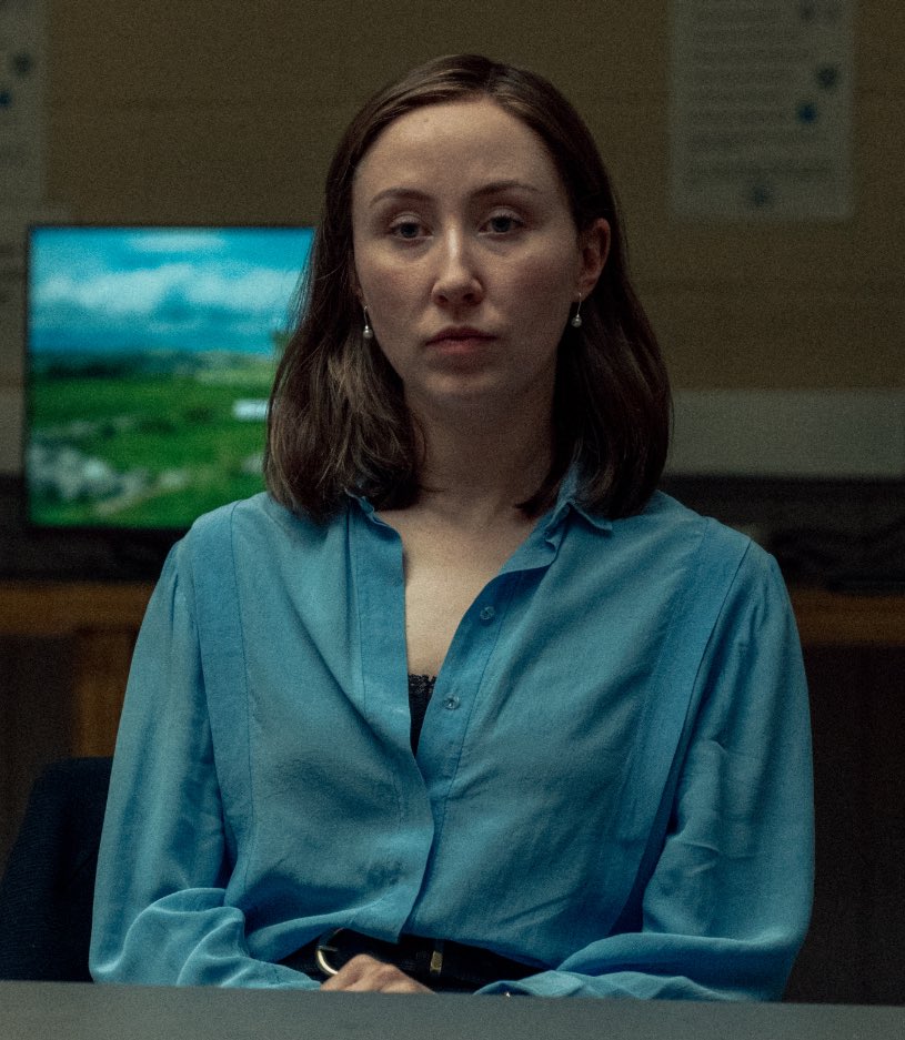 PopBase's tweet image. Erin Doherty wins the #EMMYs award for Best Supporting Actress in a Limited or Anthology Series for ‘Adolescence.’