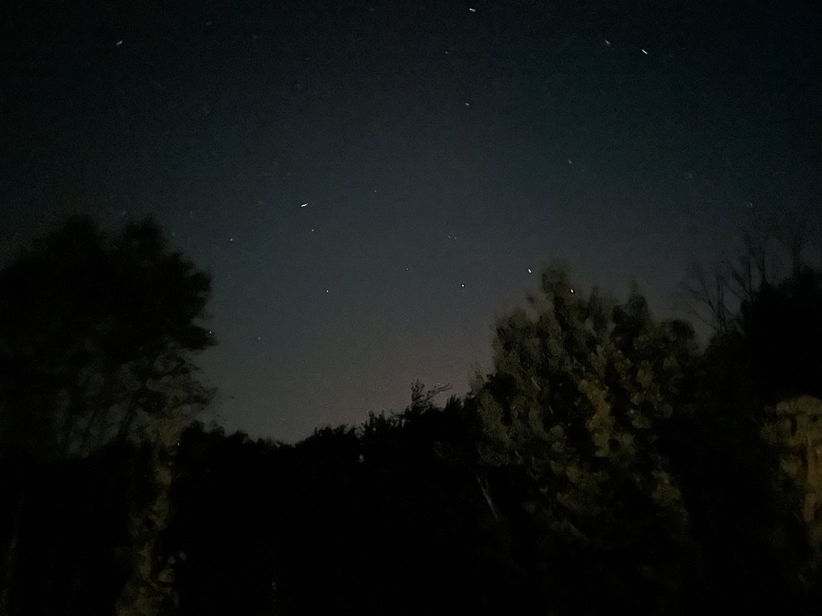 Andrew Desrosiers (@wxextreme89) on Twitter photo <a href="/WX1BOX/">SNE Amateur Radio Skywarn</a> northern lights, albeit not to the naked eye and not the brightest. <a href="/WX1BOX/">SNE Amateur Radio Skywarn</a> northern lights, albeit not to the naked eye and not the brightest.
