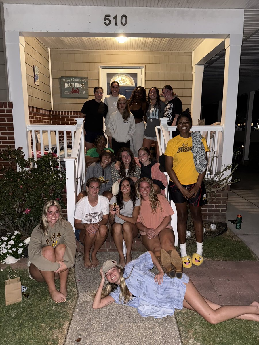 Rowan Women’s Basketball tweet media