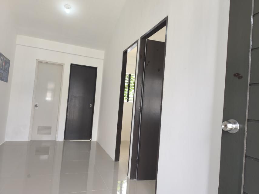 radyopilipinas1's tweet image. TINGNAN | Itsura ng murang pabahay ng administrasyong Marcos sa Saint Bartolome South Ville Heights. | via Alvin Baltazar 

#RadyoPilipinas
#RadyoPubliko
#IntegratedStateMedia
#ISM