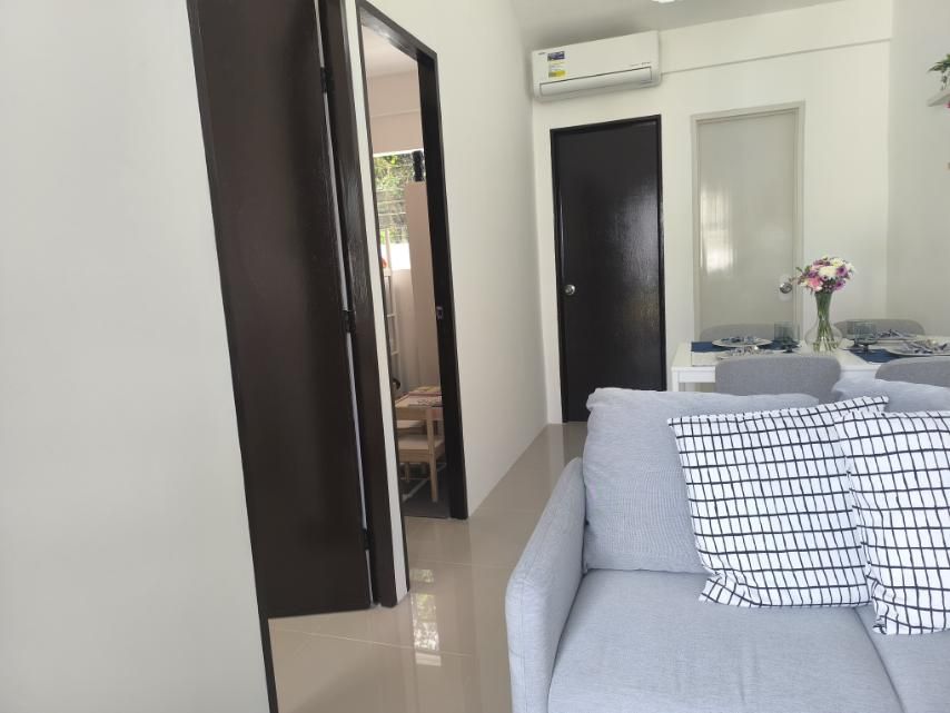 radyopilipinas1's tweet image. TINGNAN | Itsura ng murang pabahay ng administrasyong Marcos sa Saint Bartolome South Ville Heights. | via Alvin Baltazar 

#RadyoPilipinas
#RadyoPubliko
#IntegratedStateMedia
#ISM