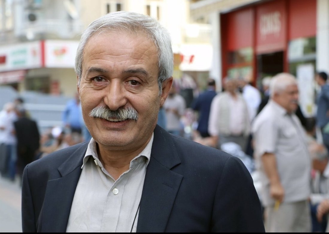 baysal_nurcan's tweet photo. #selcukmızraklıyaözgürlük https://t.co/KtC83C5Eqg
