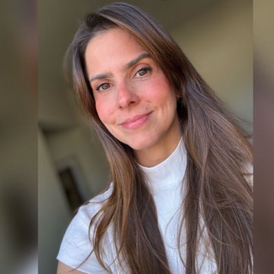 GiseliOctavio's tweet photo. #NovaFotoDePerfil https://t.co/kXulwZMnaX