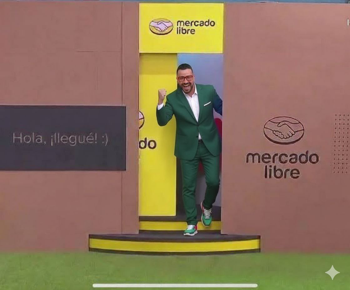 El día de hoy quedará enmarcada en la memoria del espectáculo mexicano! Por primera vez el humano perderé la batalla contra los bots! Hoy se va uno de noche y no lo podrán evitar! SHIKY SE QUEDA #LaCasaDeLosFamososMx #LCLDFMX3