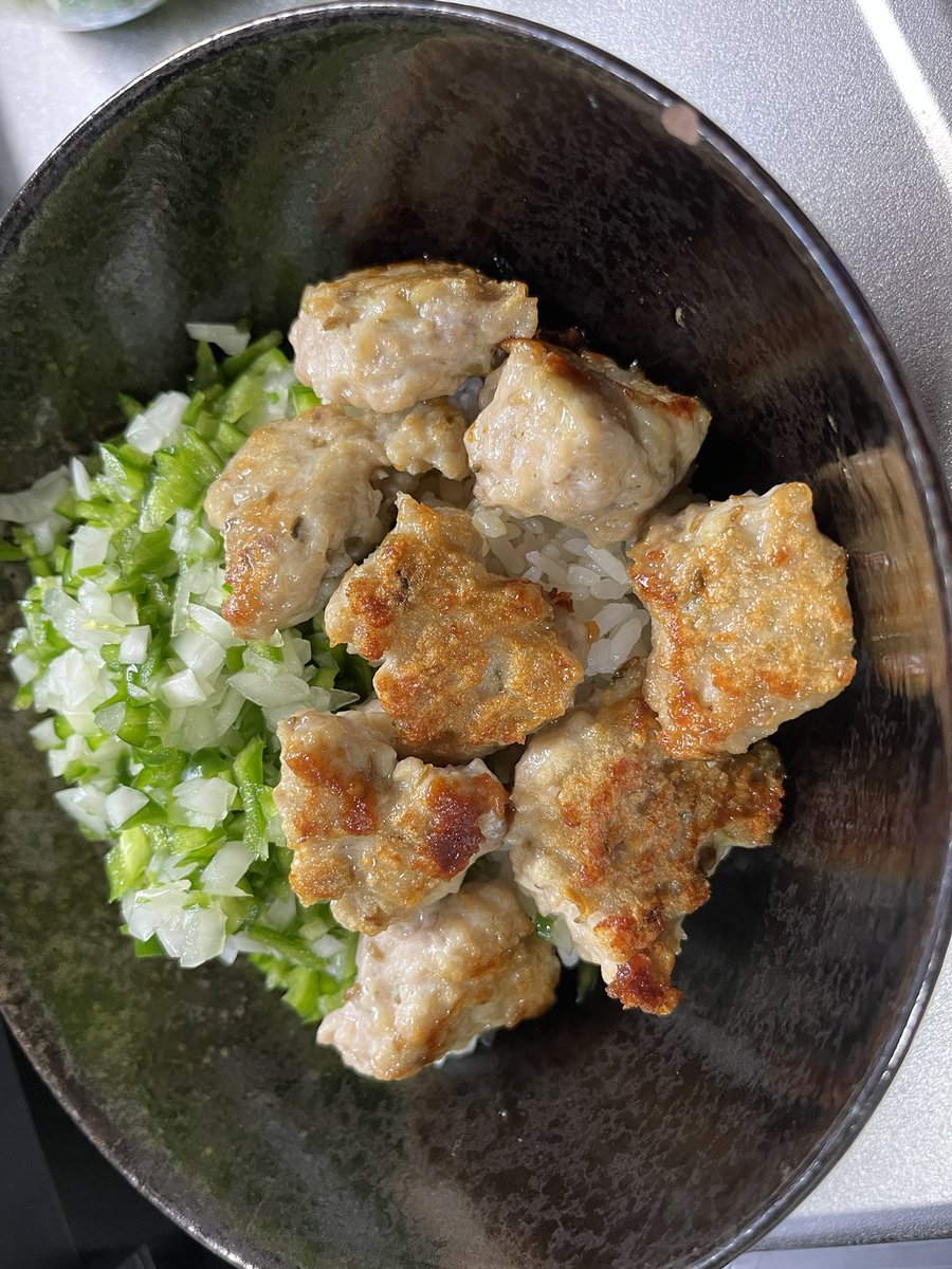 ようやく作れました🥹✨️
おいしかった〜！！！
食べ疲れせず体に優しい感じが嬉しい。
夫にも大好評でした！