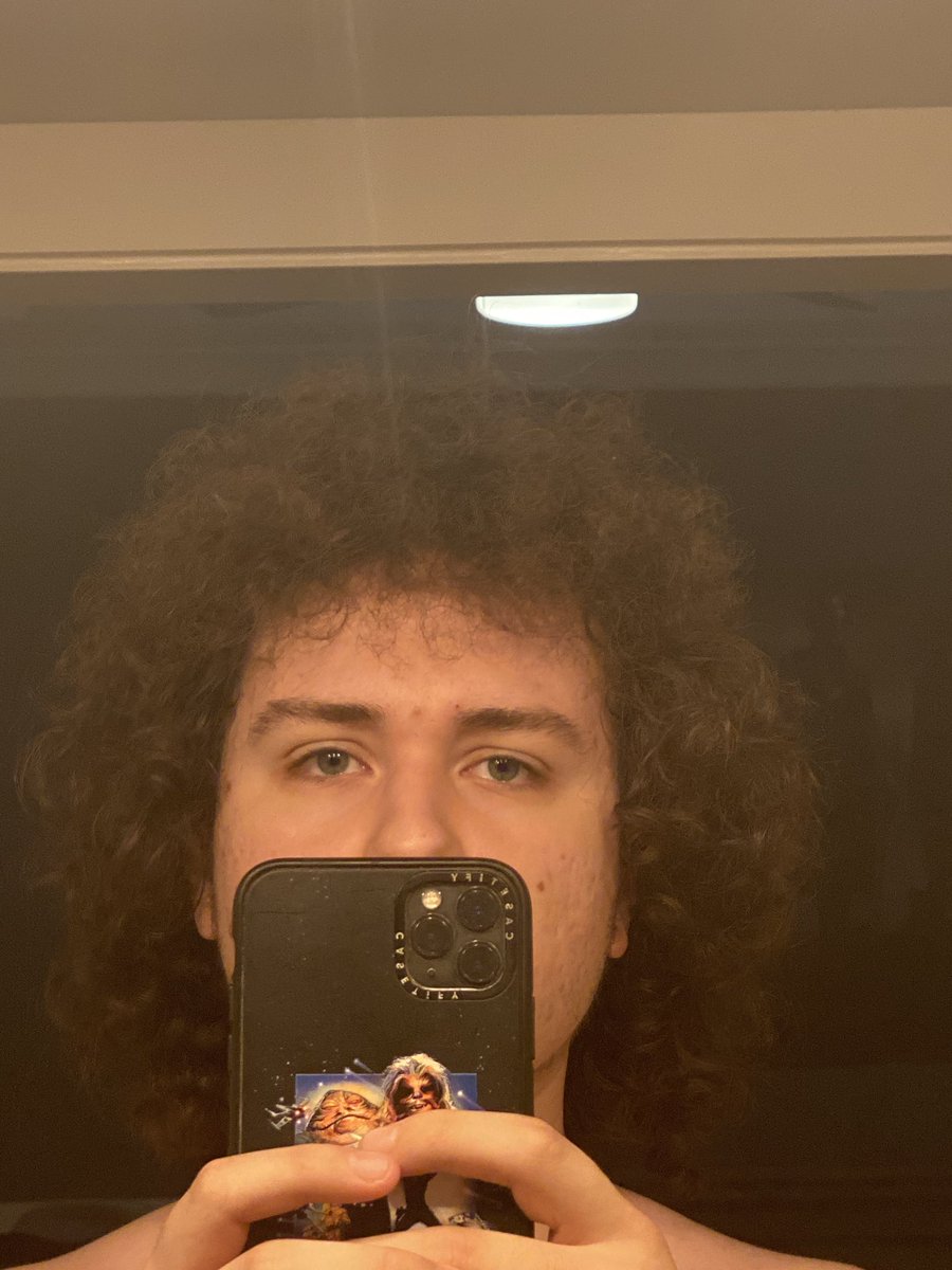 h0use_cs's tweet image. Small photo dump of me and a random pic of my dads car. Trying to get over my social anxiety online ^_^