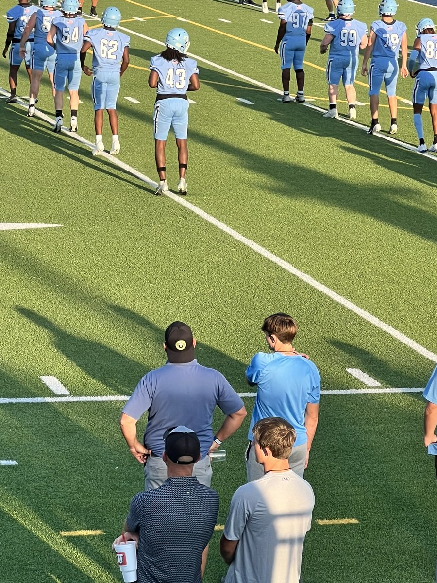 TysonAdrian12's tweet photo. Thank you for the game day invite @Coach_Butts. Great win and great time learning about the culture and vision of @WESTMOFB! https://t.co/9zPv7VH7QN