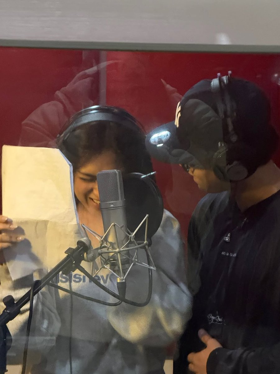 WHAT IF TAYO? IS OUT NOW! 

Photo Courtesy of Kapamilya Online World 
#PilipinasToday
#MikaSalamanca
#BrentManalo