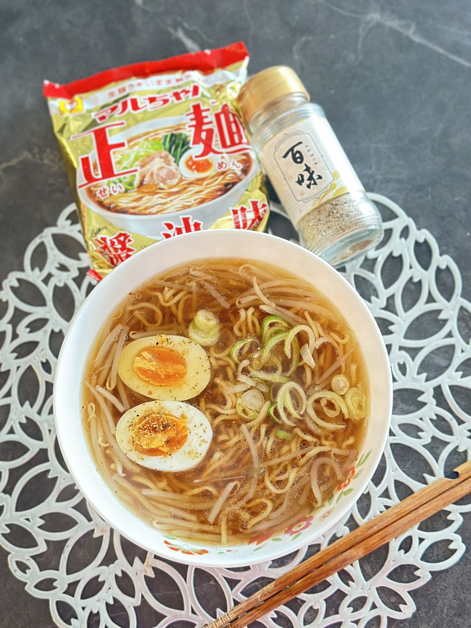 マルちゃん Amazon.co.jp: マルちゃん MARUCHAN QTTAシーフード味 75g×12個