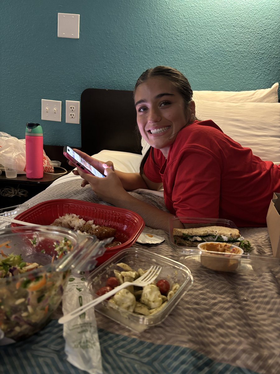 Spending a great weekend with my little sister <a href="/HSachanowicz/">Hailey Sachanowicz</a> at  <a href="/PGCbasketball/">PGC Basketball</a> Shooting College. The past 5 years learning and growing with PGC have been the best! So blessed to have great mentors and directors who truly care. Thanks <a href="/JamesPurchin/">James Purchin</a> for another fun weekend!