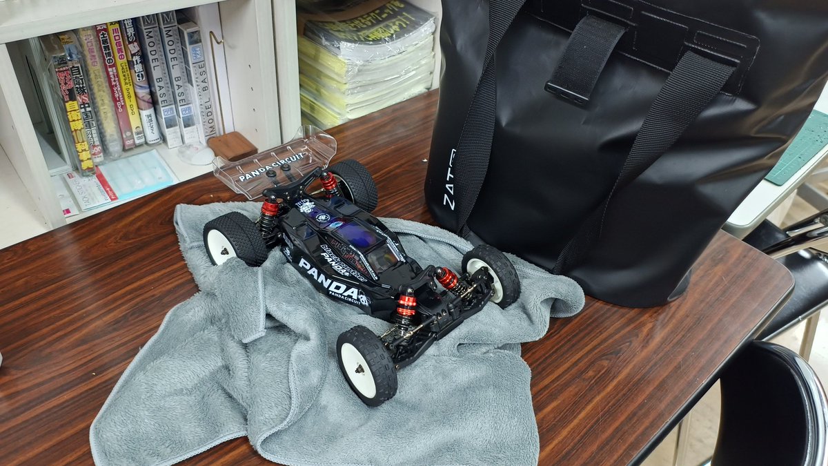 とぉ〜ちゃ〜く✨
駐車場も空いてた👍
さぁ、たのしみだぁ〜い🐰