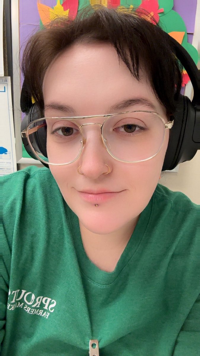 Got my lip pierced yesterday! Can’t wait to put a hoop in it!!