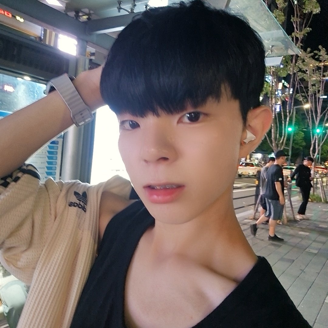 모카냥 tweet media