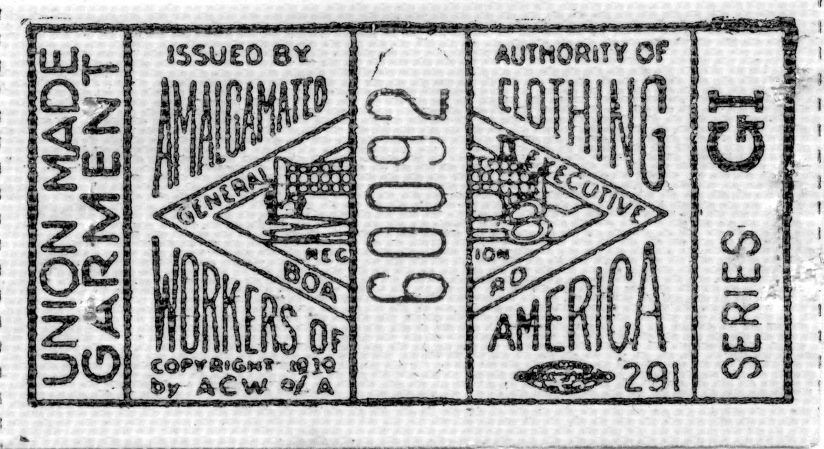 dieworkwear's tweet image. If you shop vintage, peer around the in-breast pocket. If you see this label, it was made by workers organized by the Amalgamated Clothing Workers of America. 

Unfortunately, the union eventually declined and merged with other organizations in the post-war period.