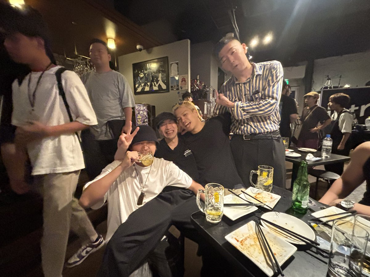 shinji_beatbox's tweet photo. 刻士お疲れした！
めっちゃ楽しかったです！
遠来勢は気をつけて美味しいもの食べて、キャナルシティに寄って帰ってください〜
#刻士無双 https://t.co/ysQa3xcDYF