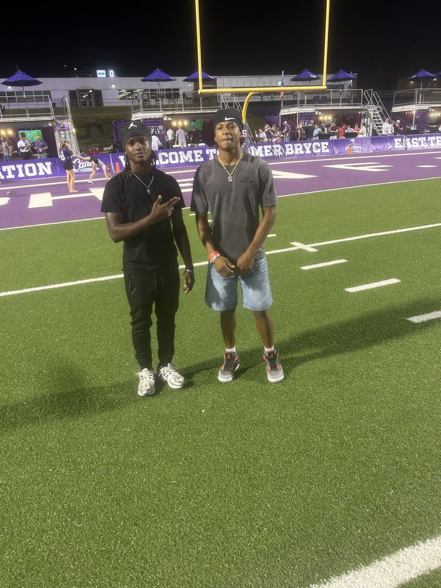 LEGACY!!! Thanks <a href="/CoachCarthel/">Colby Carthel</a> <a href="/CoachTrice8/">Marcus Trice</a> for the invite..GAME was banging. SFA got some DAWGS

<a href="/SkeeterRecruits/">USVSUS</a> <a href="/CoachRT1988/">Rafael Thomas</a> <a href="/CoachWritt/">Jon Writt, M.Ed.</a> <a href="/CoachKDMattox/">K.D. Mattox</a> <a href="/velasquezcoach/">Justin Velasquez</a>