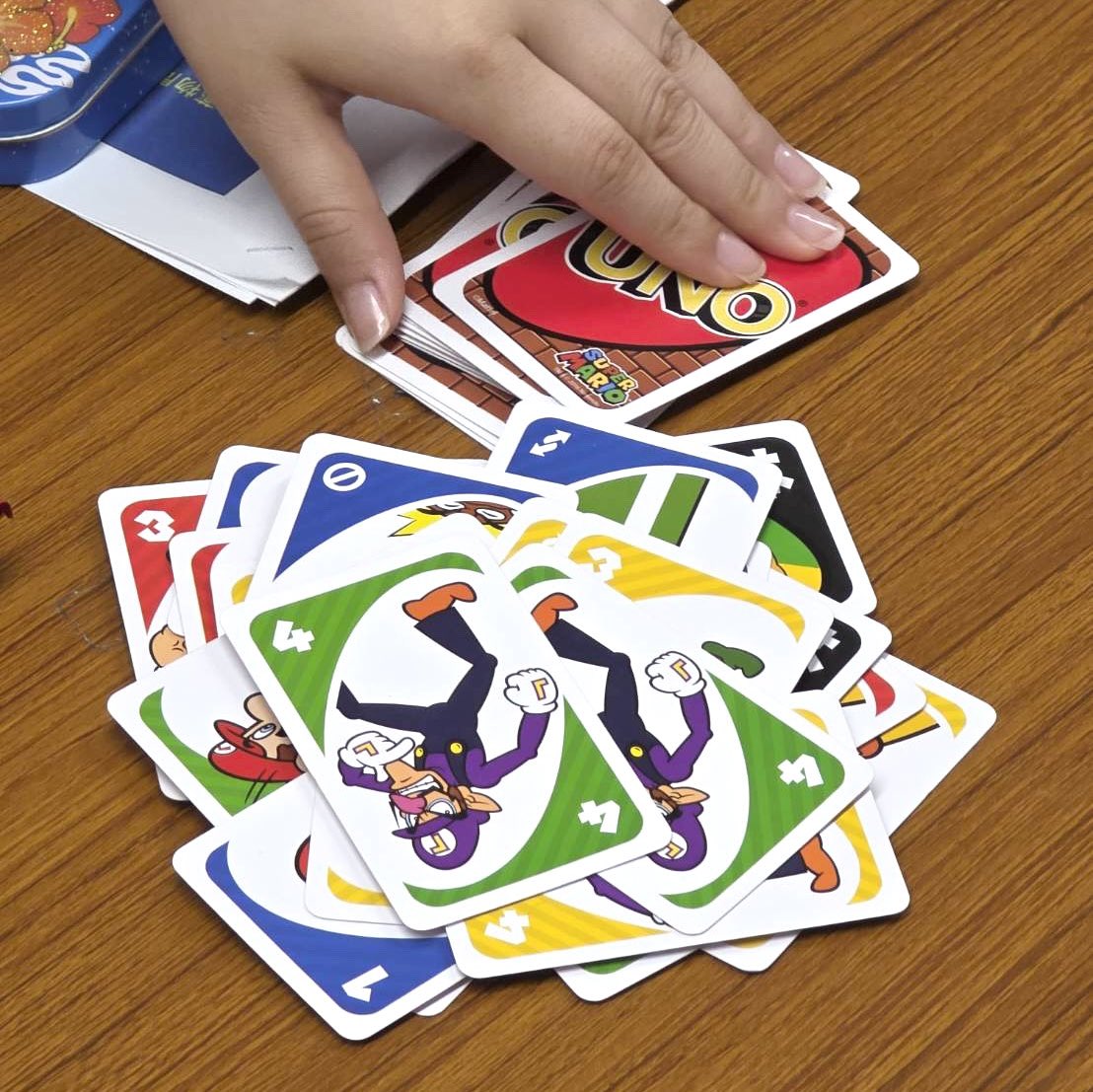 【9月14日活動報告】基町の家学習会
あの「ばっちゃん」が理事長をつとめるNPO法人・食べて語ろう会の活動拠点「基町の家」にて学習支援をおこないました。