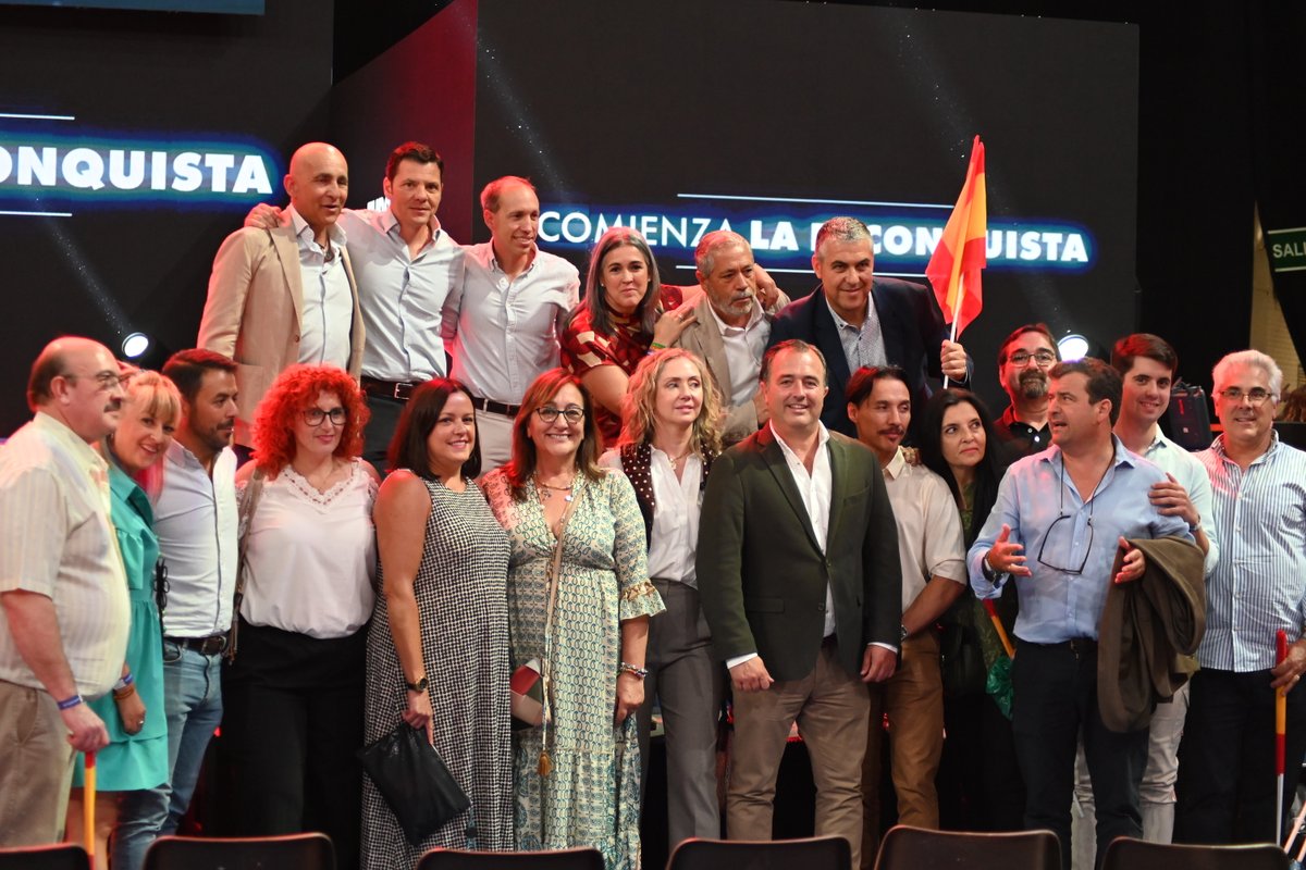 pa_saldanha's tweet photo. La Reconquista comenzó ayer tras el discurso de @Santi_ABASCAL 
Con vuestro impulso seguro que lo conseguiremos.
Mucha esperanza en el futuro. https://t.co/KN6AyKNnj9
