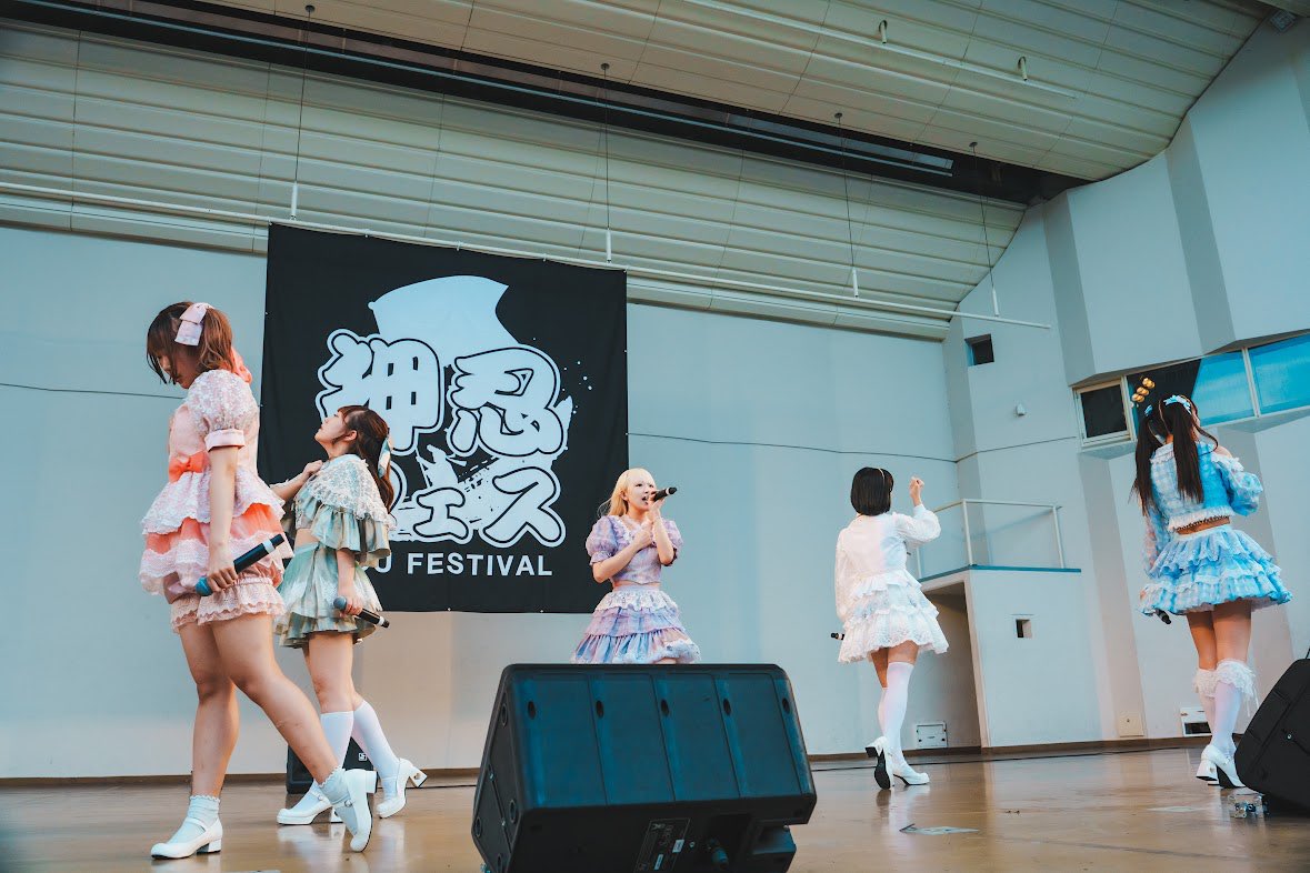 リボンのないぷれぜんとさん

ありがとうございました🥋

こちら以外の写真も含んだ5枚をセットにサポータープランとして販売します！

サイトはこちら💁‍♀️
ta2non.base.shop

#押忍フェス