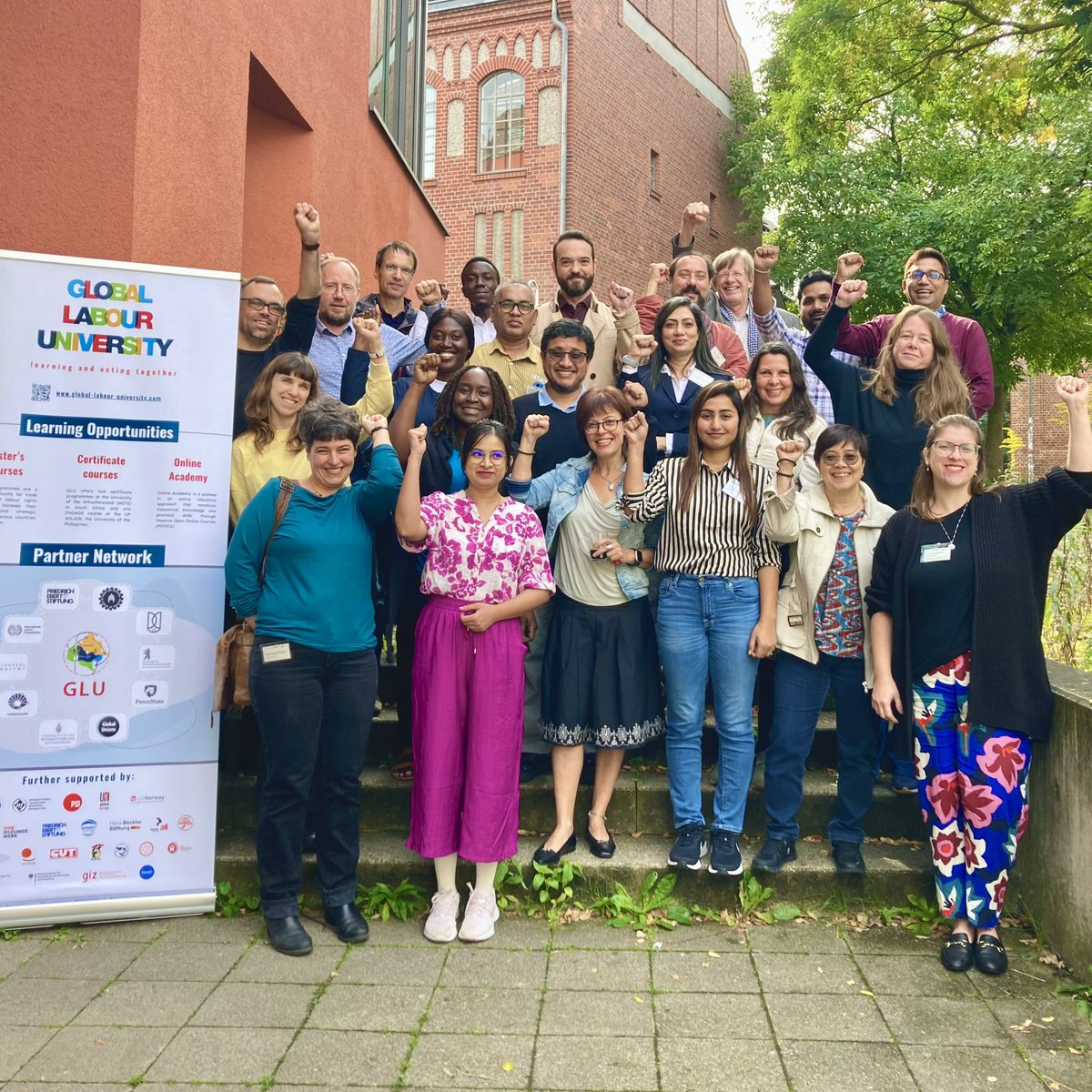 VenanceMajula's tweet photo. We can’t respond to a project of fear with fear—we need a project of hope. During the 2025 GLU Alumni Workshop at Uni Kassel, I presented on labour and energy justice. Unions shouldn’t only resist changes but also lead in creating fair, democratic, and inclusive transformations. https://t.co/8MaI3Amrud