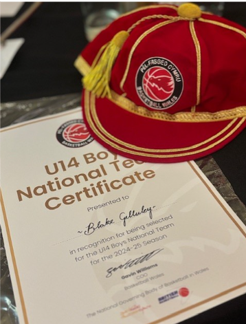 dwryfelin's tweet photo. Blake Gilluley (year 10) received his first Welsh cap for playing basketball this weekend.
Llongyfarchiadau gan bawb ohonom! https://t.co/qMaztDeWow