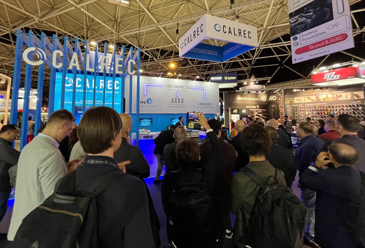 LeadingTechnolo's tweet image. Ultimo giorno di #IBC2025 🎚️

Passa da @calrecaudio (Hall 8, C47) per vedere dal vivo la nuova Argo M a 48 fader e scoprire le prossime novità della gamma Argo.

☕ Caffè &amp;amp; Yorkshire Tea tutto il giorno, Happy Hour alle 16:30 🍻

#Calrec #Broadcast #Audio #ArgoM