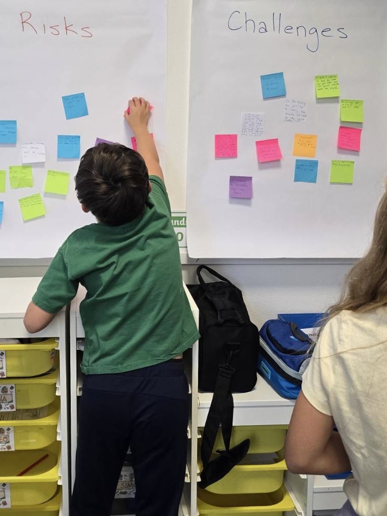 International School of Brno tweet media