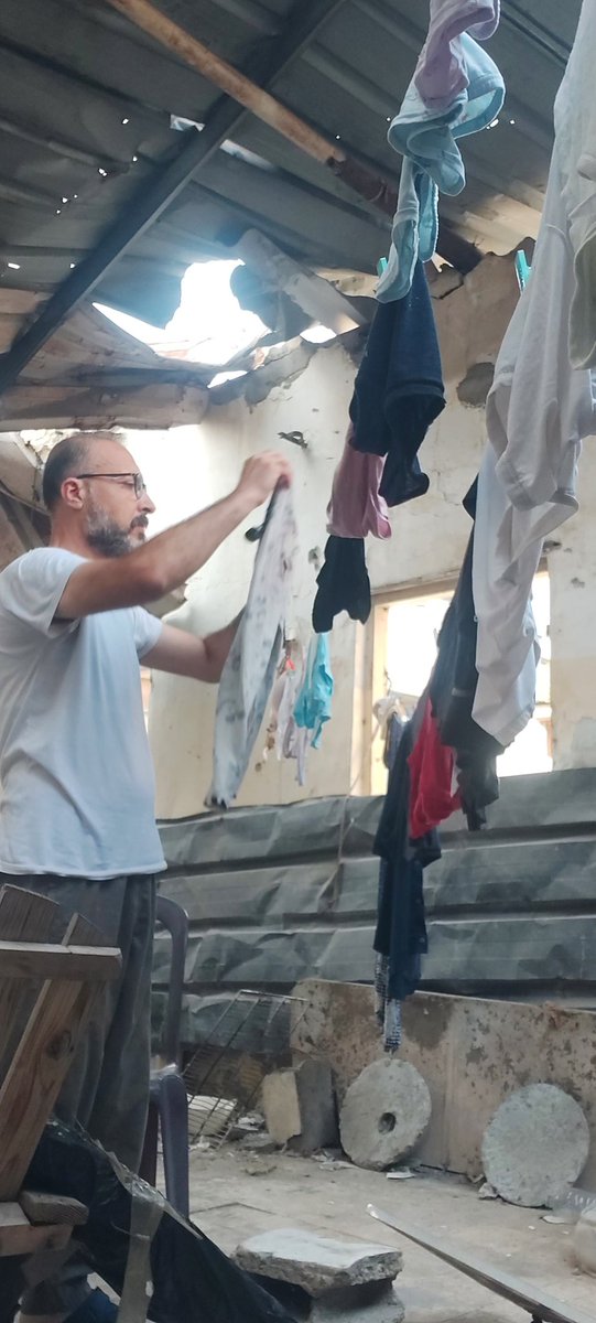 "I'm heartbroken 💔 Days pass with no donations, no support, no sharing… it feels like my voice is fading away.

If you’re scrolling, PLEASE just leave a dot (.) — it costs nothing, but it shows me I’m not alone
chuffed.org/project/134095