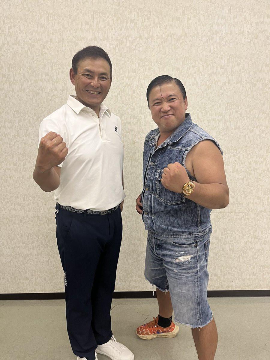 こ*け様 KEIO UNIV. MAJORETTES チアウェア M　即決大歓迎 KEIO UNIV. MAJORETTES チアウェア M 即決大歓迎です