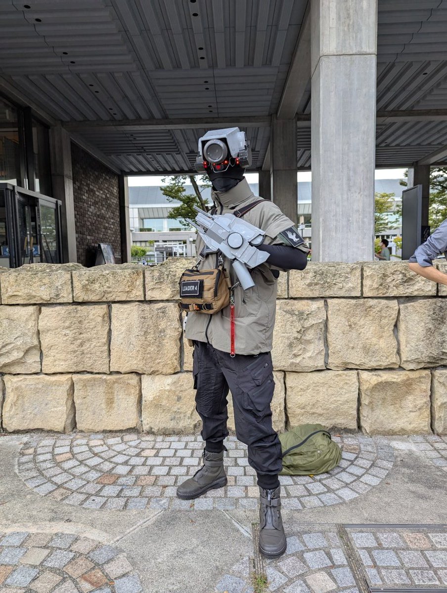 Part 1 of the Armored Core Concert in Kyoto is done. Check out this cool dude we saw while we wait for part 2!