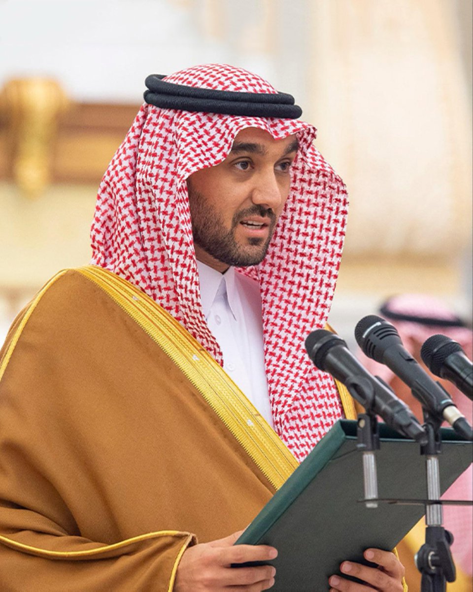 #انقذوا_الوحده_من_ادارته
الوحدة ليس مجرد فريق كرة قدم؛ هو رمز ثقافي واجتماعي في مكة. سوء الإدارة أضر بتاريخه، لكن الفرصة موجودة للعودة إلى القمة من خلال إدارة محترفة، استثمار مستدام، ودعم جماهيري. يجب ، التدخل فوراً لمنع كارثة اكبر . الوحدة يستحق أفضل ، ننتظر النور في نهاية النفق