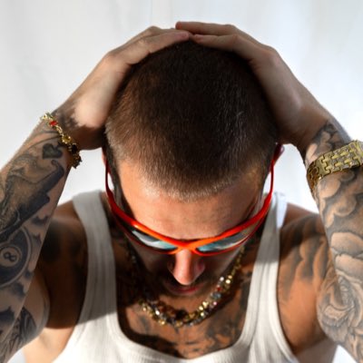 DesclosDylan's tweet photo. #NouvellePhotoDeProfil https://t.co/REOFtryvyv