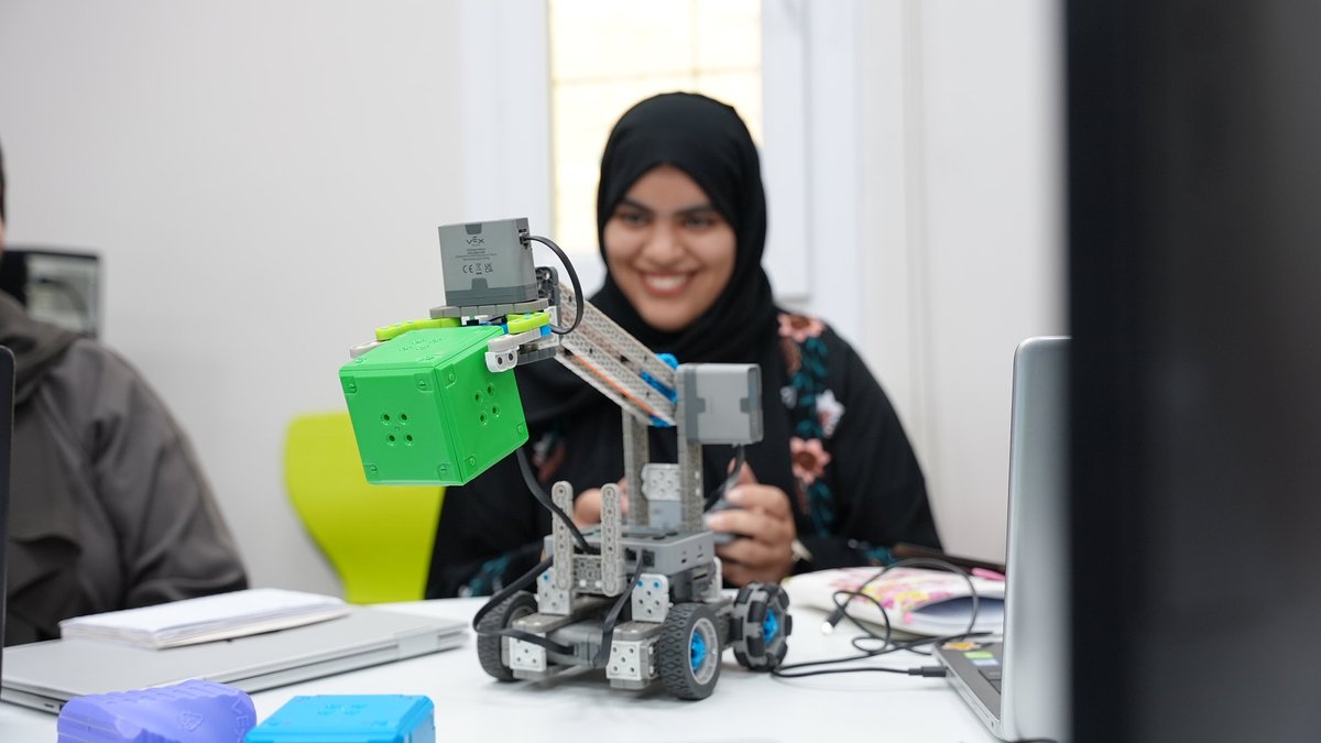 تعليمية الداخلية - سلطنة عمان tweet media