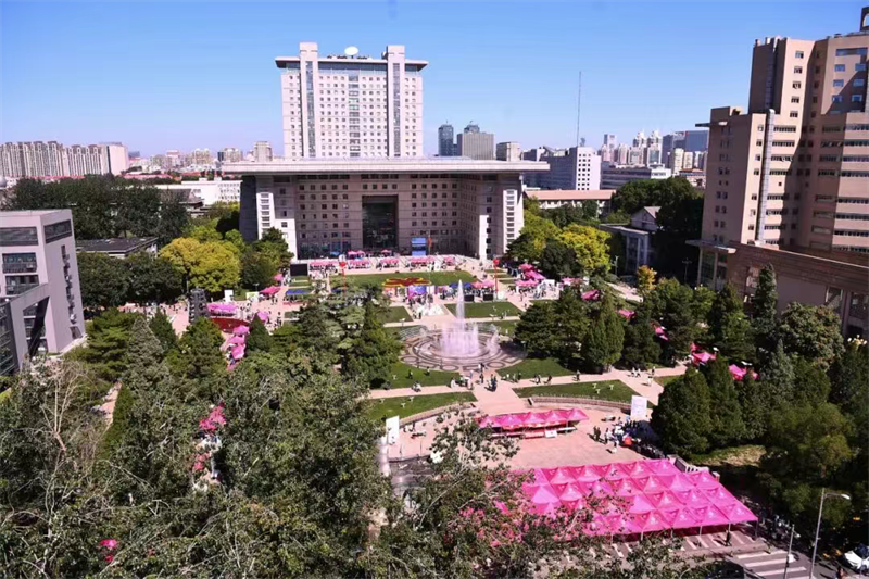 BNU_1902's tweet image. 🎓 BNU welcomes the Class of 2025 

 #BNU warmly welcomed its newest members — the brilliant Class of 2025! ✨The air was filled with excitement and anticipation as our newest cohort embarked on their academic.✨ @YourChinaStudy #BNU #OpeningCeremony #OnBNUCampus