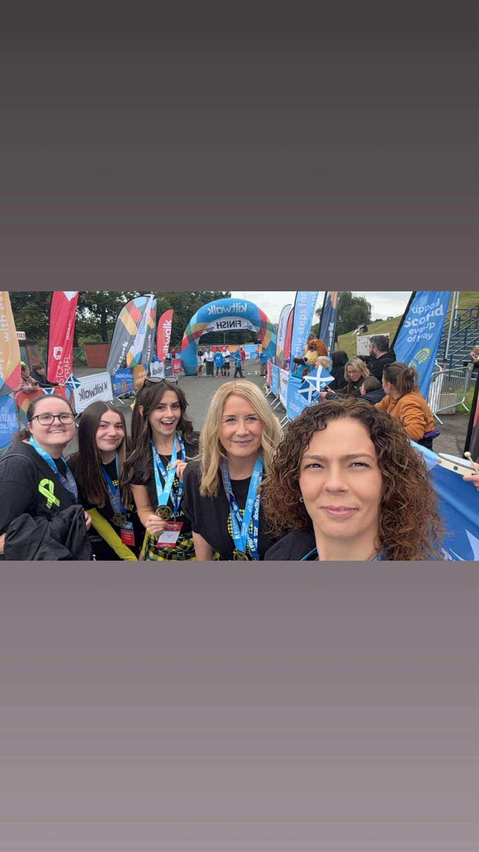endowestlothian's tweet photo. @UoEFundraising @ENDO1000project @thekiltwalk Aww luv this - Thank you so much 💛 our 5th Kiltwalk to help raise vital funds for research @ENDO1000project  @exppect - and what a day we had &amp; here’s to many more  x https://t.co/0PcyhWIEPJ
