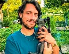 De populaire presentator Jasper Demollin (van o.a. StreetLab) kampte met zijn mentale gezondheid. Spiritualiteit hielp hem om uit zijn depressie te komen.
kro-ncrv.nl/programmas/zen… #depressie #depressiviteit