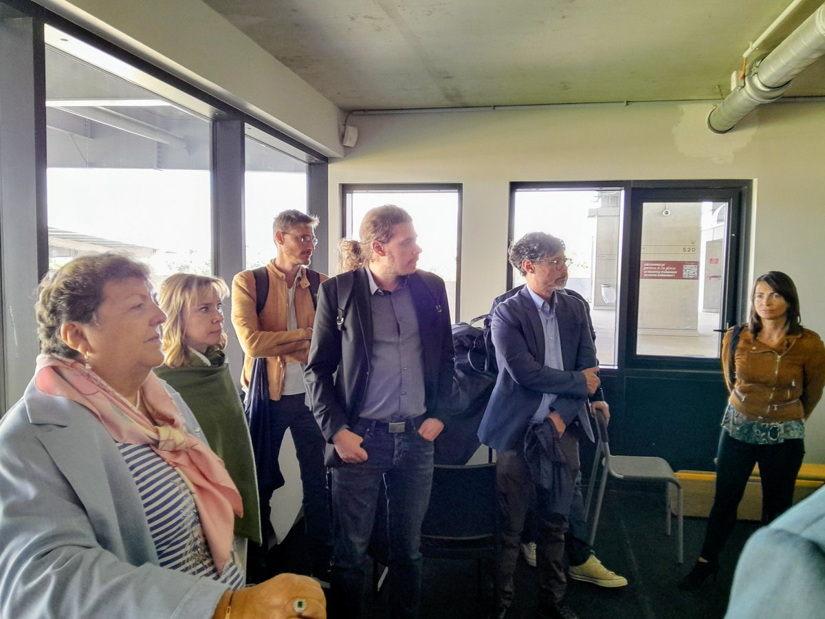 Avec D!irectFM et le FC Metz, les membres du comité technique ont découvert le dispositif d'audiodescription des matches au stade Saint-Symphorien. Inclusif et innovant. Merci à @StephaneLeydecker, @HeleneSchrub et @CarolineGateau #handicap #inclusion #football