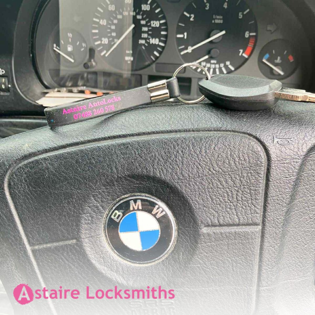 AstaireAuto's tweet image. 📍 Sussex drivers – we’ve got your back!

✔ Car key replacement
✔ Locked keys in car

We come to you.
📞 07488 260 578 | 01323 400 403
💻astairelocks.com

#autolocksmith #autolocks #eastsussex
