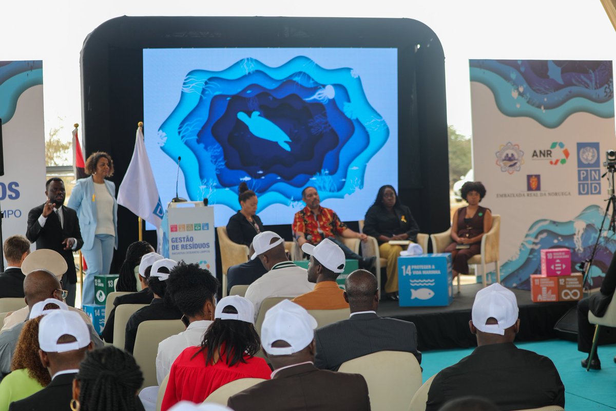 UNDP Angola (@undpangola) on Twitter photo Just launched the Clean Ocean & Marine Litter Initiative with <a href="/UNDPAngola/">UNDP Angola</a>, the <a href="/NorwayMFA/">Norway MFA</a>, Talatona Administration & ANR.
➡️ Joining efforts to cut plastic pollution and protect our oceans. 🌊♻️
#CleanOceans #SDG14 #Sustainability Just launched the Clean Ocean & Marine Litter Initiative with <a href="/UNDPAngola/">UNDP Angola</a>, the <a href="/NorwayMFA/">Norway MFA</a>, Talatona Administration & ANR.
➡️ Joining efforts to cut plastic pollution and protect our oceans. 🌊♻️
#CleanOceans #SDG14 #Sustainability