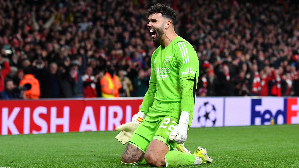 Arsenal's tweet image. Happy birthday, David! 🎈