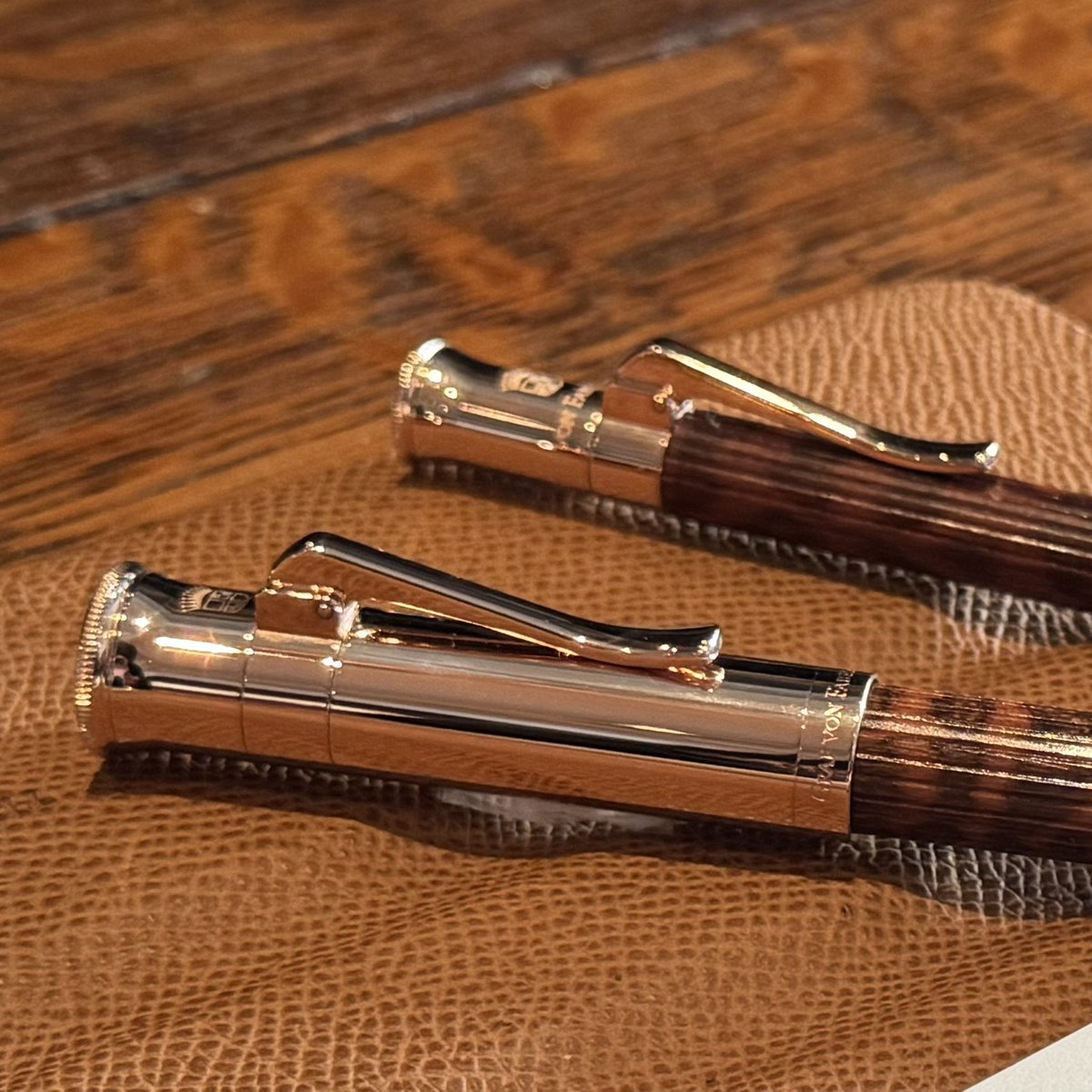 ?限定商品入荷? GRAF VON FABER CASTELL 「クラシック スネーク 