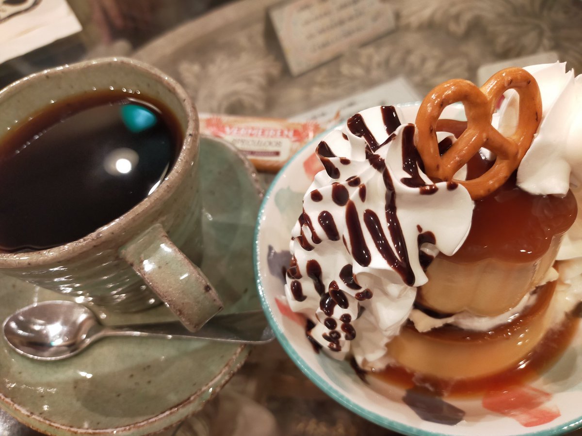 ぷりんちゃん
このコーヒーカップ素敵やん