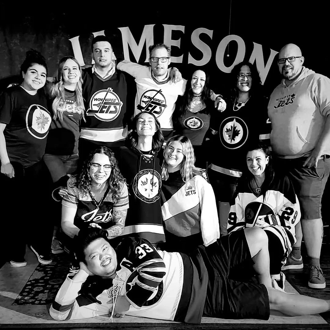 Shannon's Pub in downtown Winnipeg is excited to kick off the new hockey season, offering a fantastic experience for guests.With three managers at the helm and a talented team in place, we're confident you'll enjoy our service.