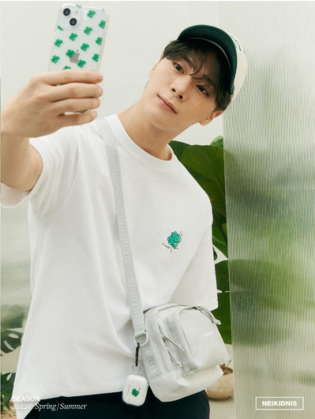 #빈이시
오늘도 널 생각해🍀

#문빈 #MOONBIN